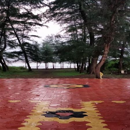 Suma Beach Resort Dāpoli Exteriör bild