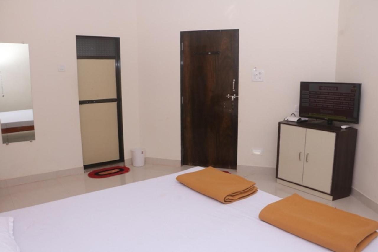 Suma Beach Resort Dāpoli Exteriör bild