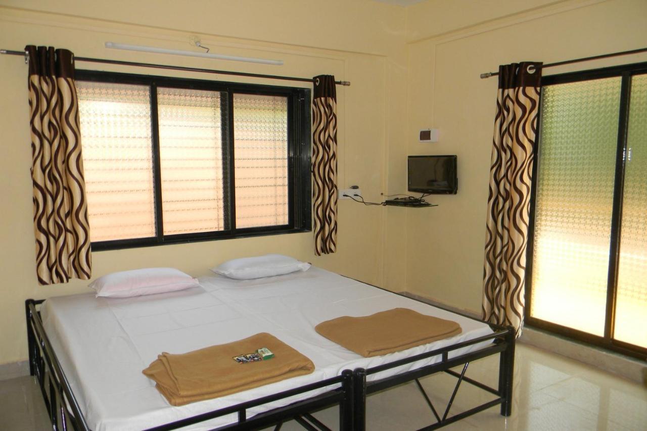 Suma Beach Resort Dāpoli Exteriör bild